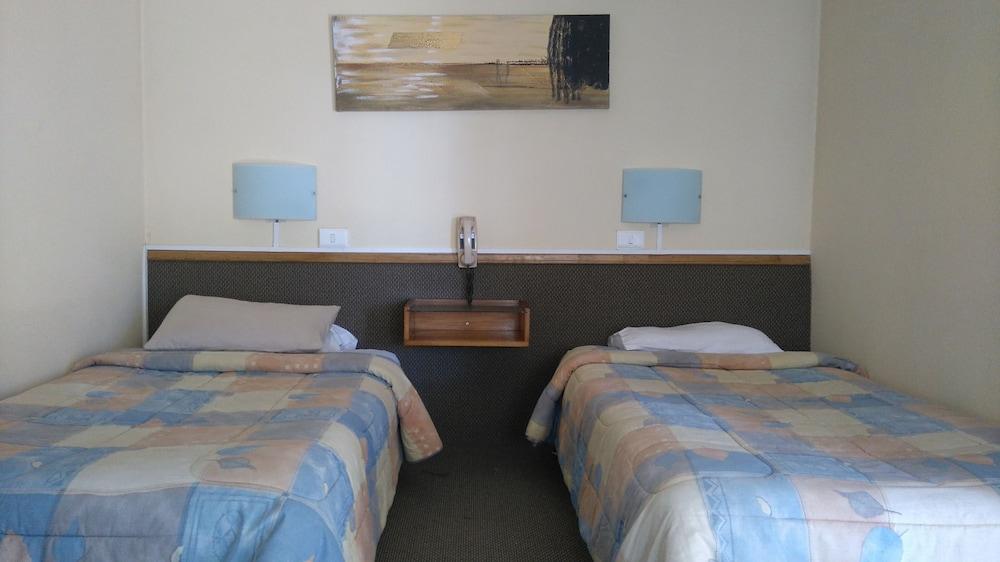 American Bed and Breakfast