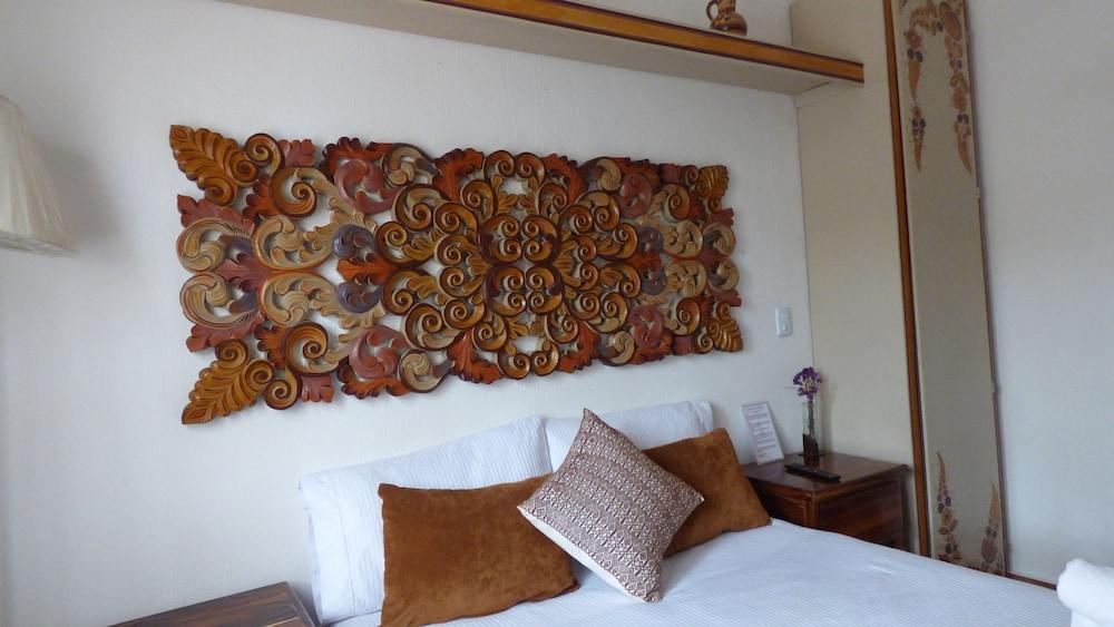 Hotel Santo Santiago