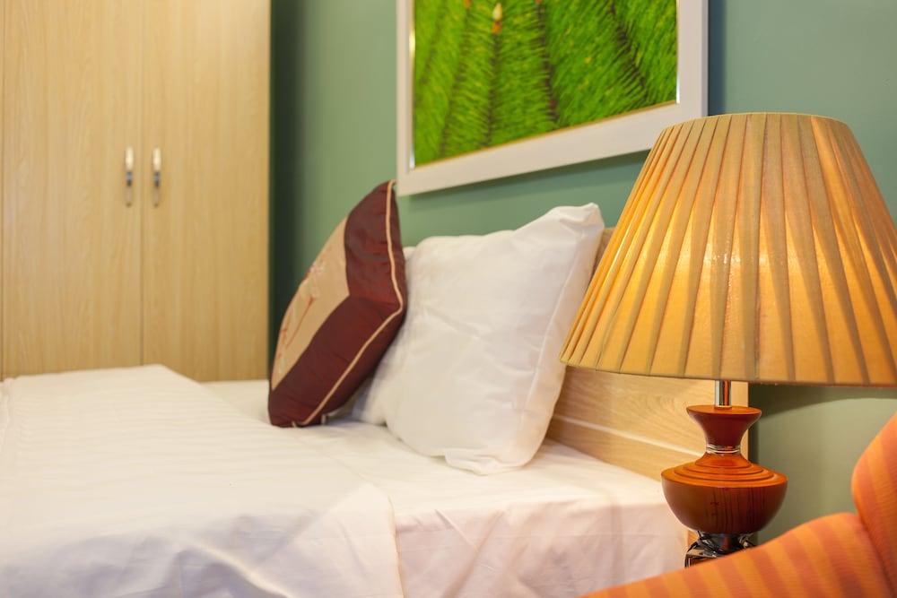 Authentic Hanoi Homestay