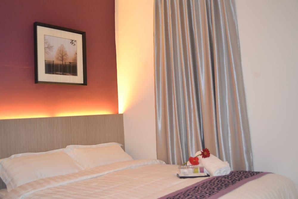 ASHLEY Boutique Hotel