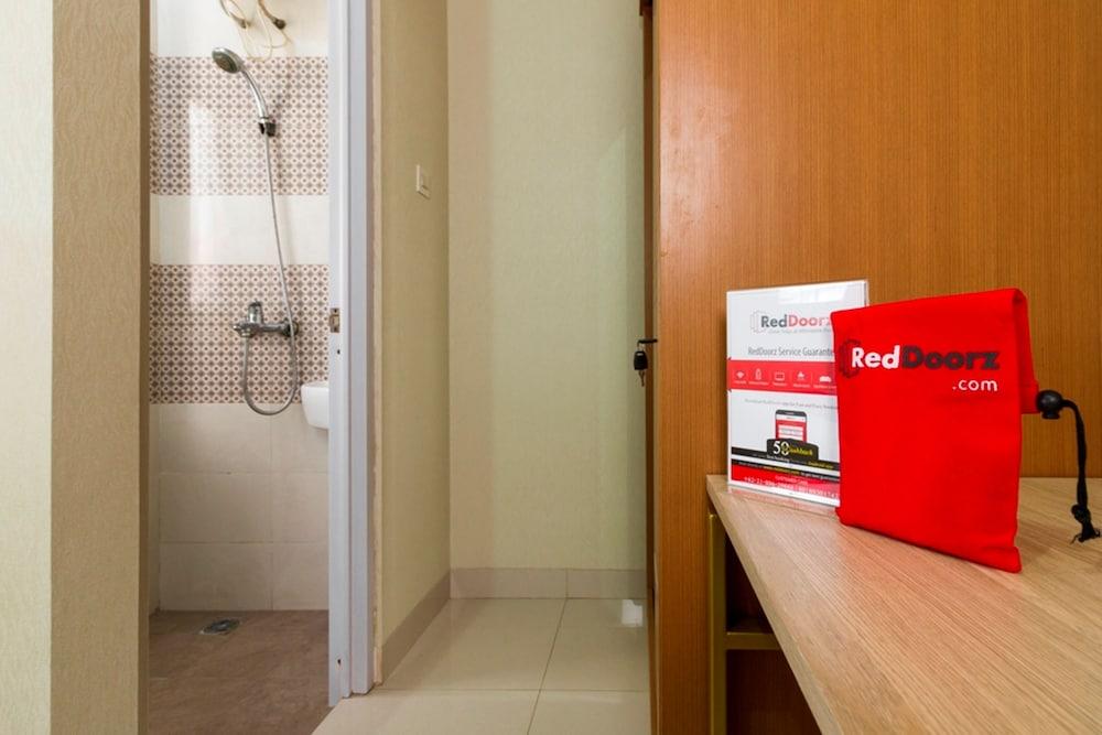 RedDoorz @ Kelapa Gading Permai