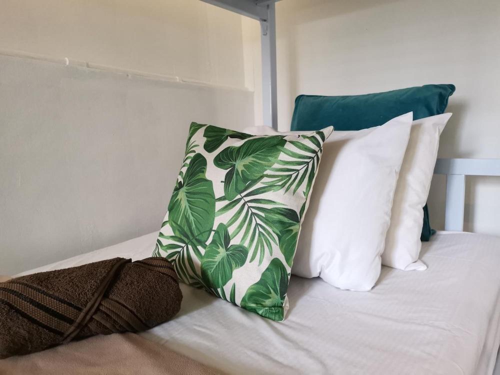 Siam Journey Guesthouse - Hostel