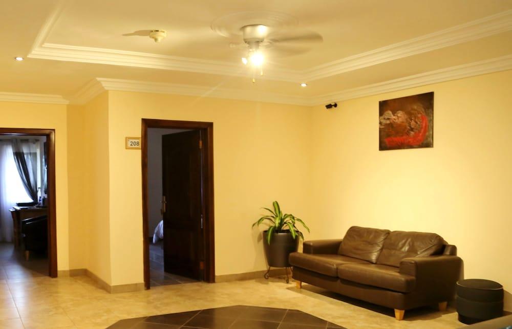 Eden Vale Hotel & Executive Training Cen