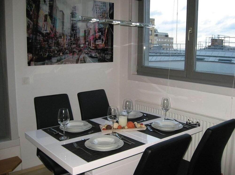 Panorama Apartment Vienna