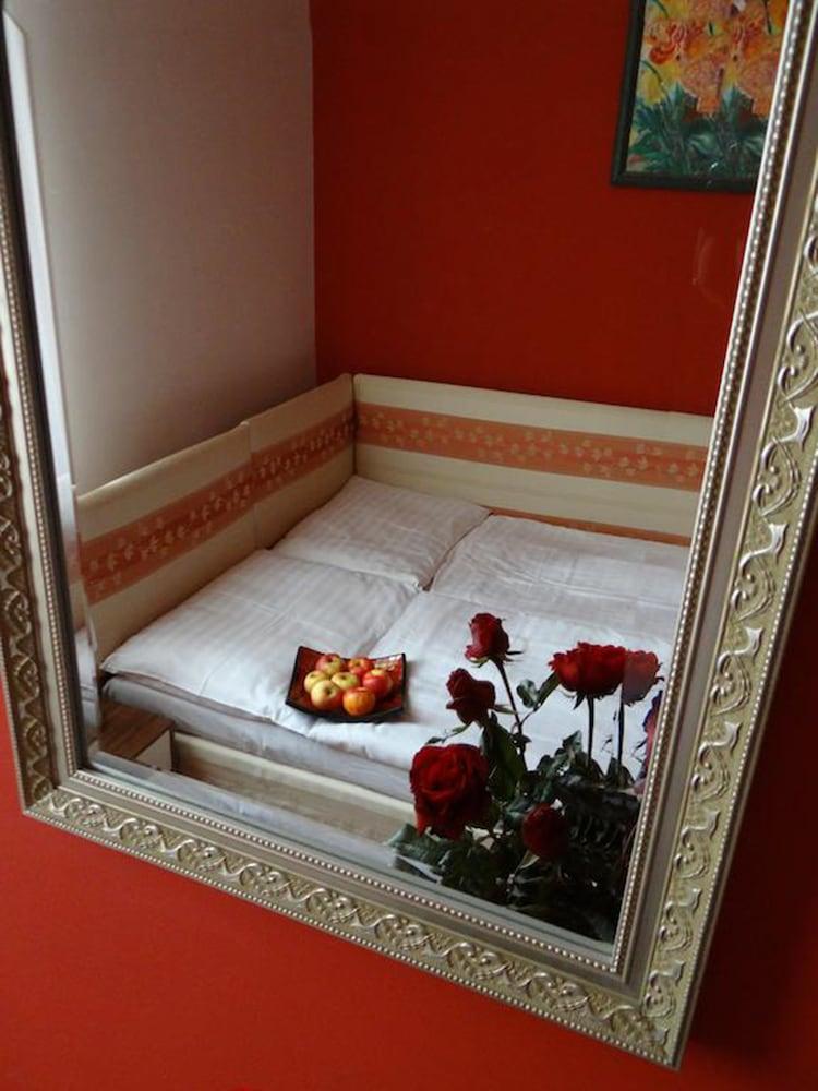 Hotel Plauter Kúria