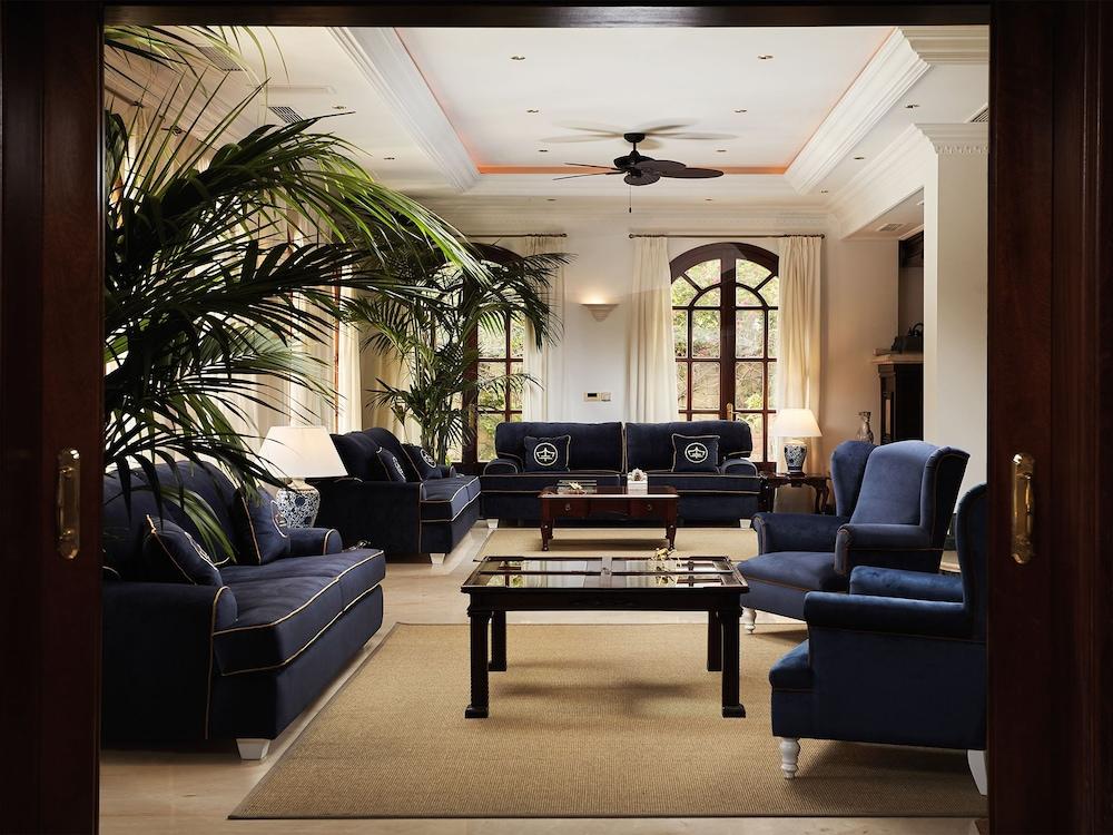 Hotel The Touch Puerto Banús