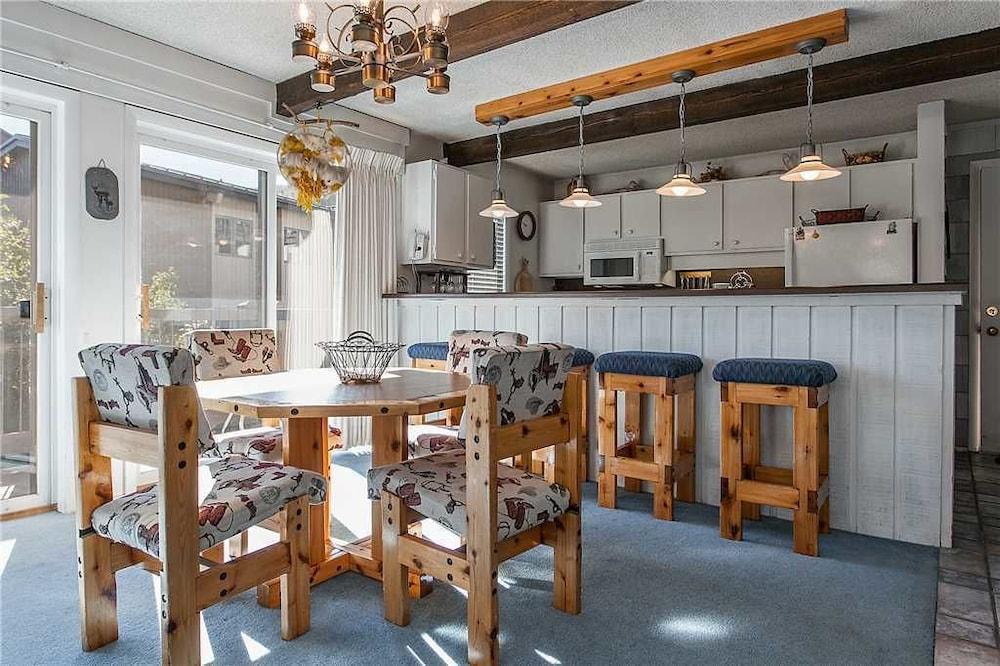 Woodbridge 34A - 2 Bedrooms Condo