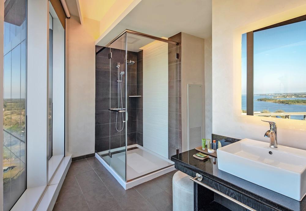 Scarlet Pearl Casino Resort