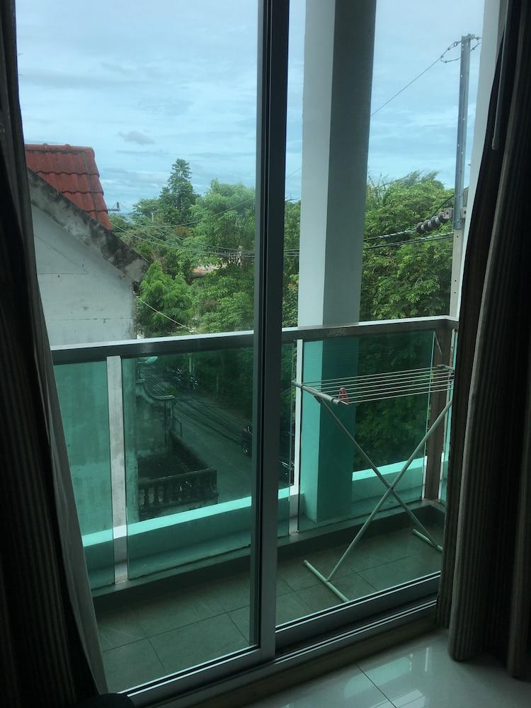 The Gallery Condo - B29 by Axiom