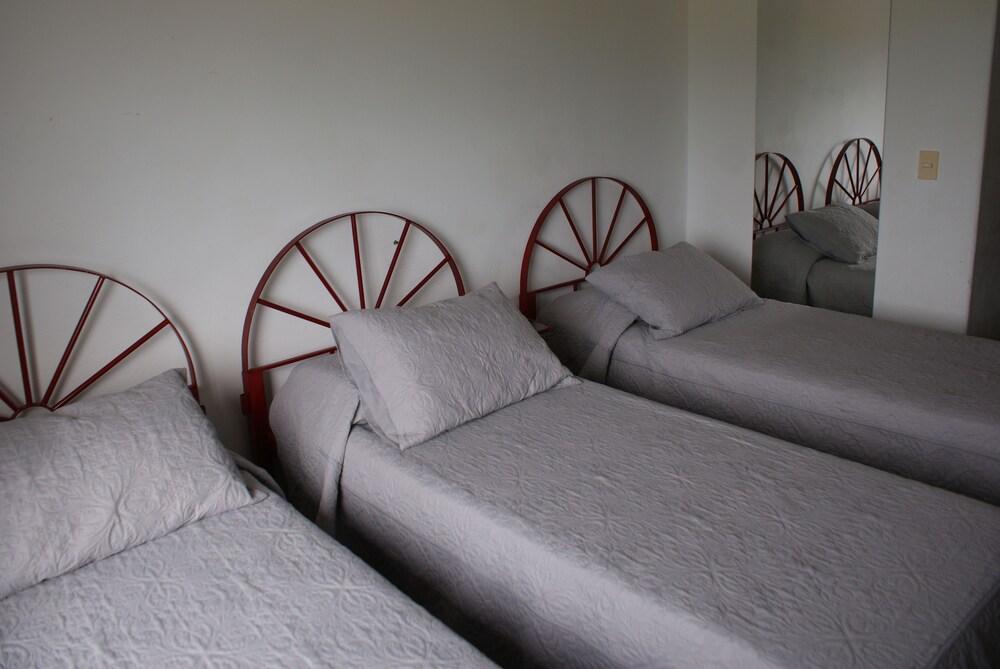 Complejo Turistico Flores Hotel de Campo