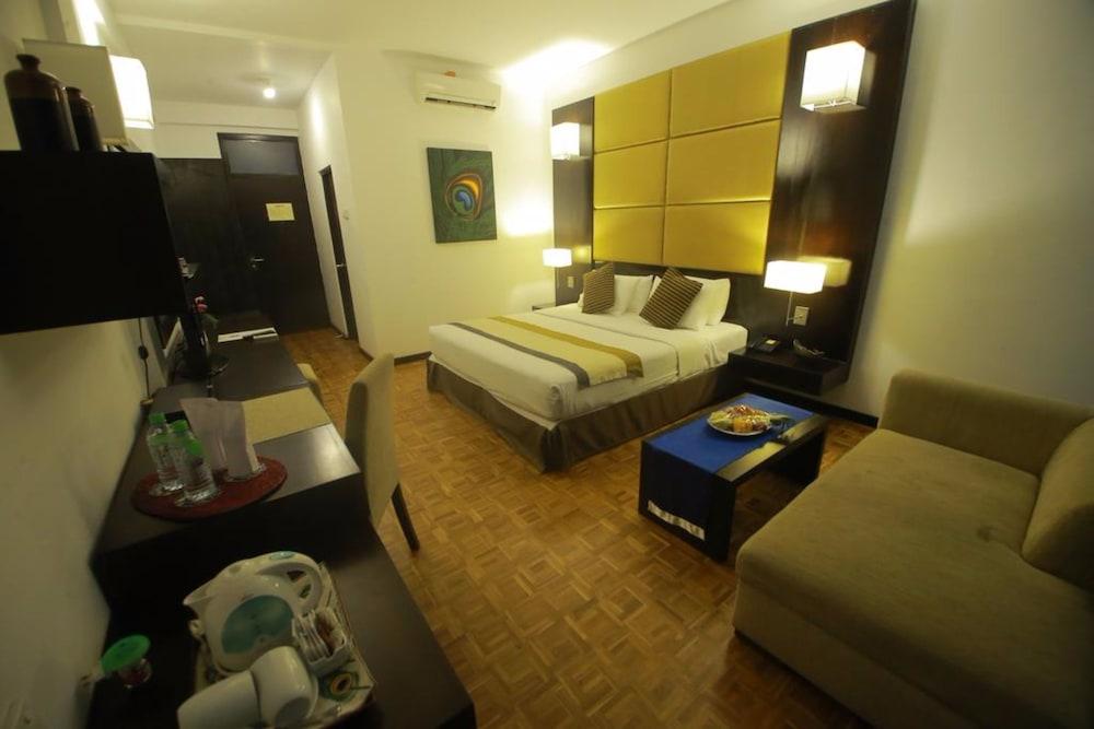 Peacock Beach Resort & Spa