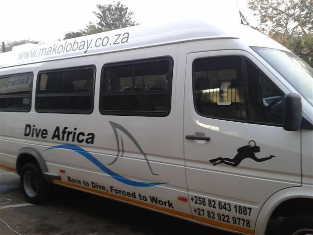 Makolo Bay & Dive Africa