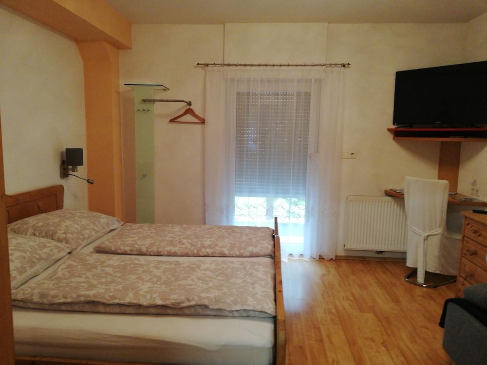 Ferienwohnungen Fam. Pabst