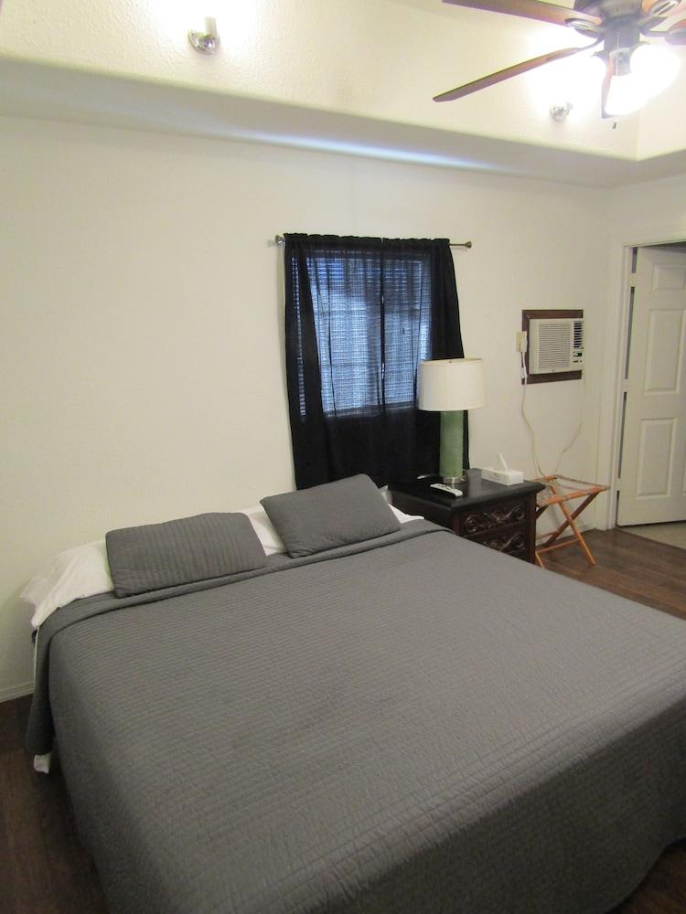 K7 Bed and Breakfast