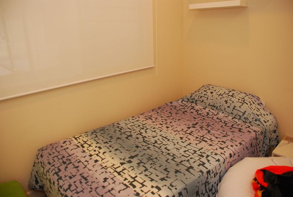 The Legend Boathouse - 904