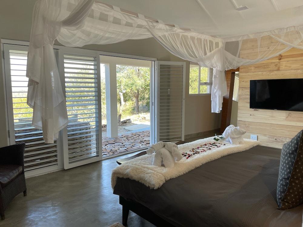 IsiLimela Game Lodge