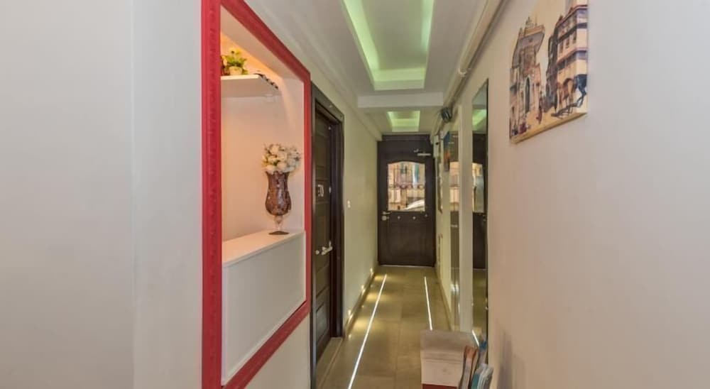 Taxim Center Residence