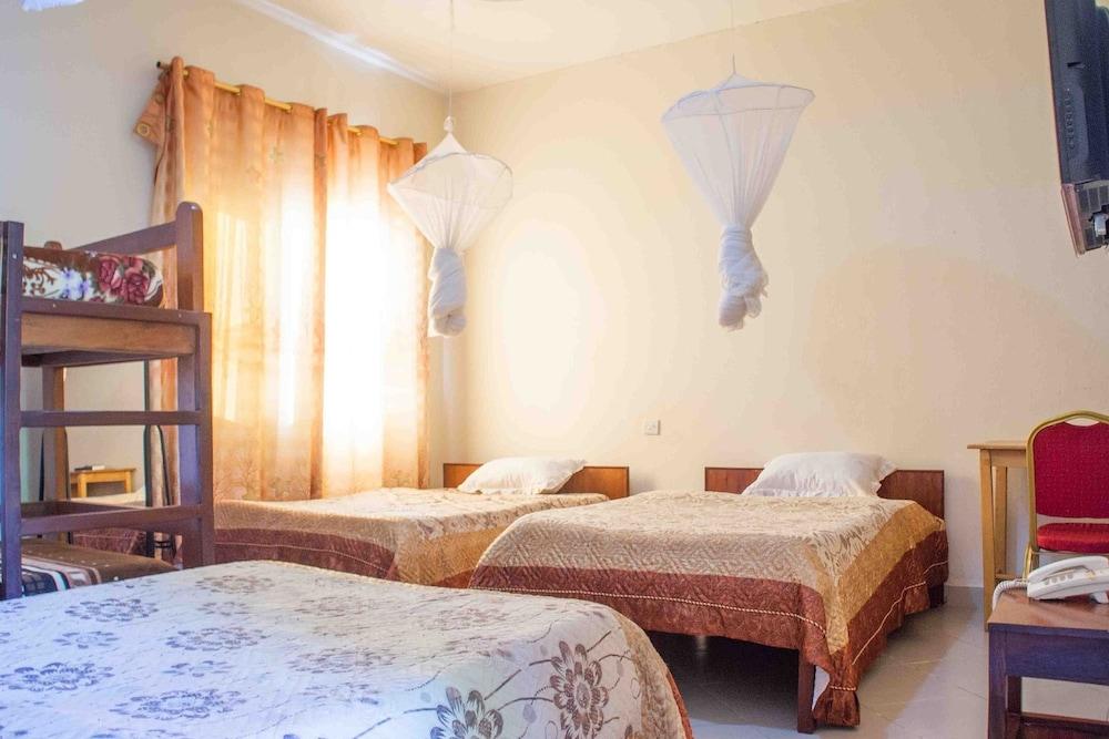 Gracious Palace Hotel