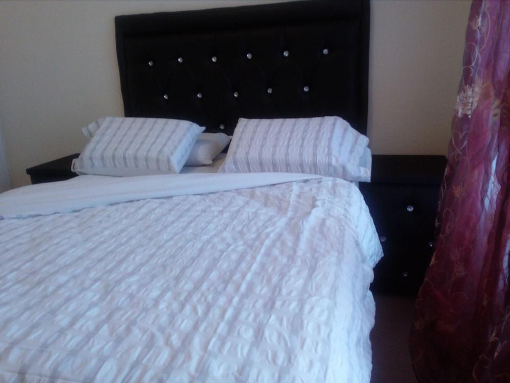 The Royal Princess Garden - Honeydew