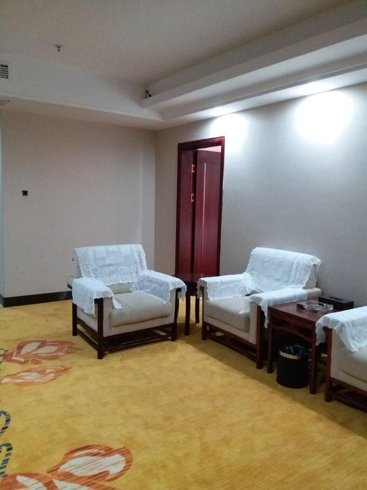 Hukou Jun'an Hotel