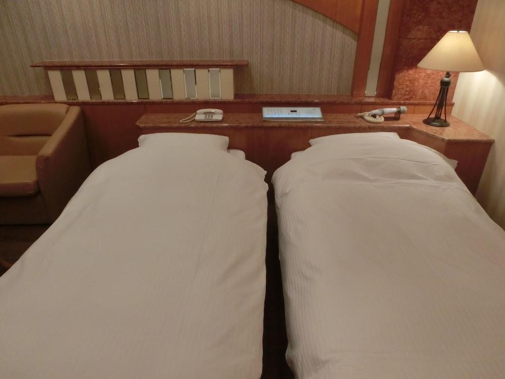 Hotel Hyper Noah - Adults Only