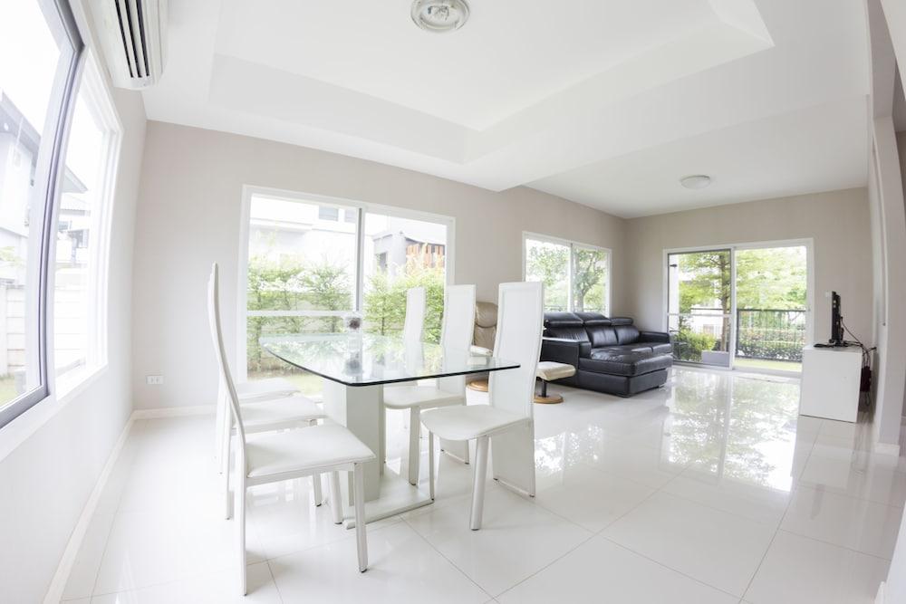 Maximum Land & House with WiFi