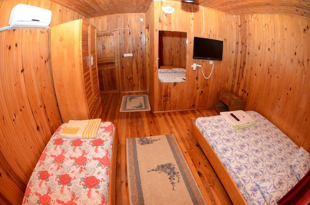 Camlik Pansiyon - Adults Only (16+)