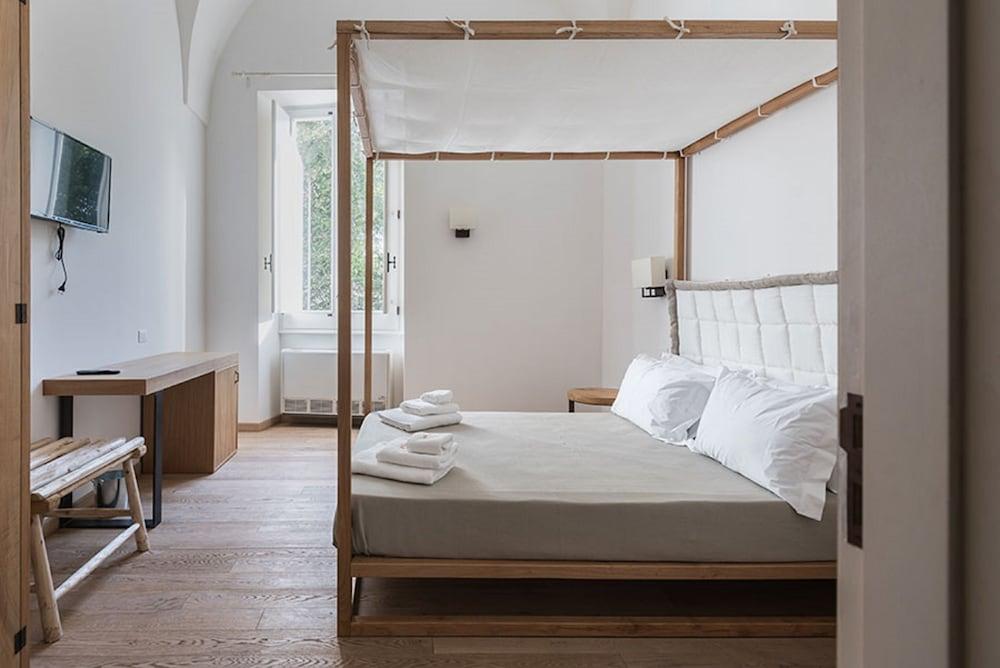 Il Palazzotto Luxury Suites