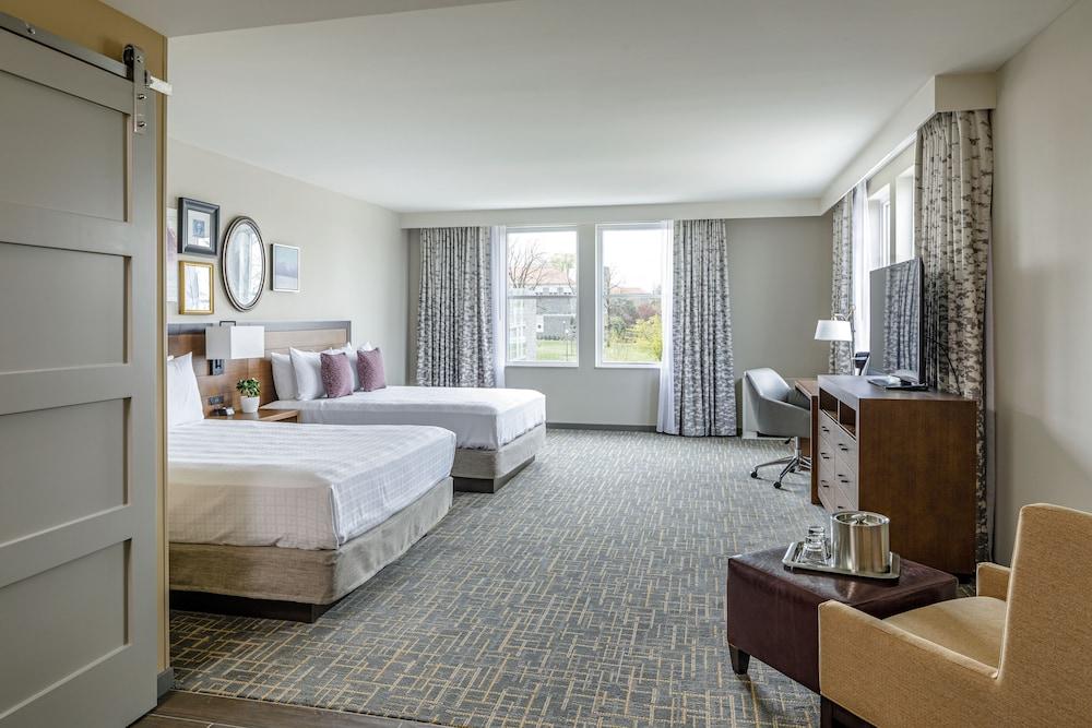 Hotel Madison & Shenandoah Conference Ctr