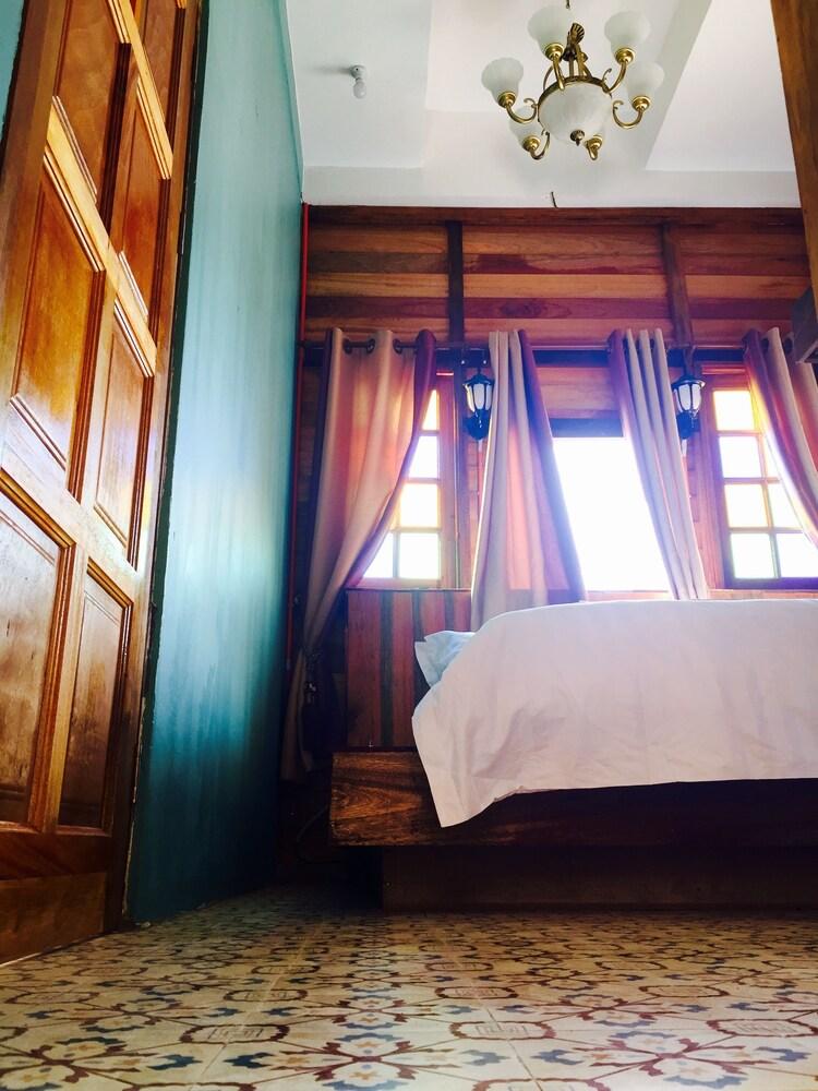 Kampong Pinang Sebatang