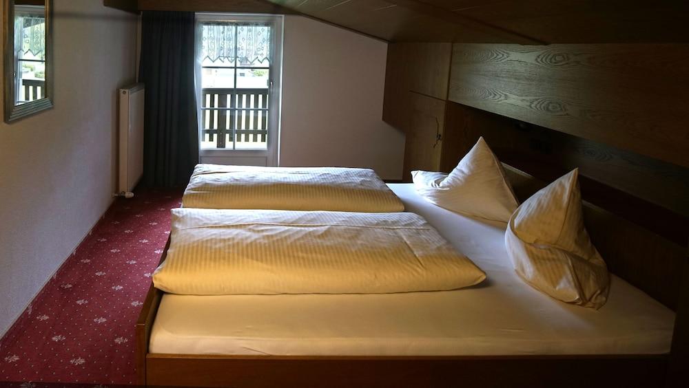 Gästehaus Alpenblick Lermoos