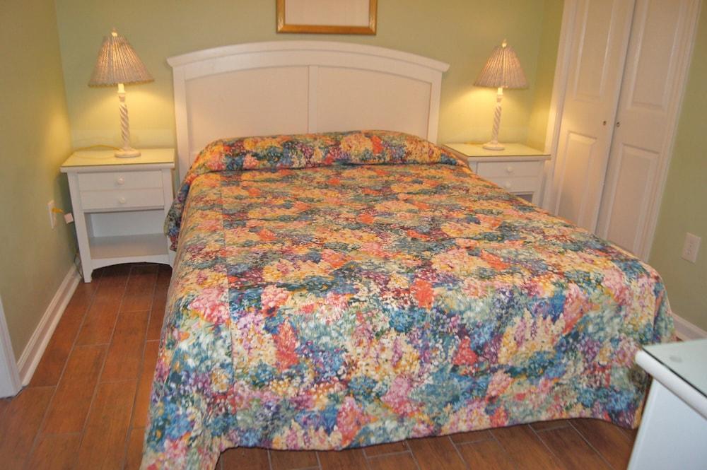 Sunrise Pointe 4F by RedAwning