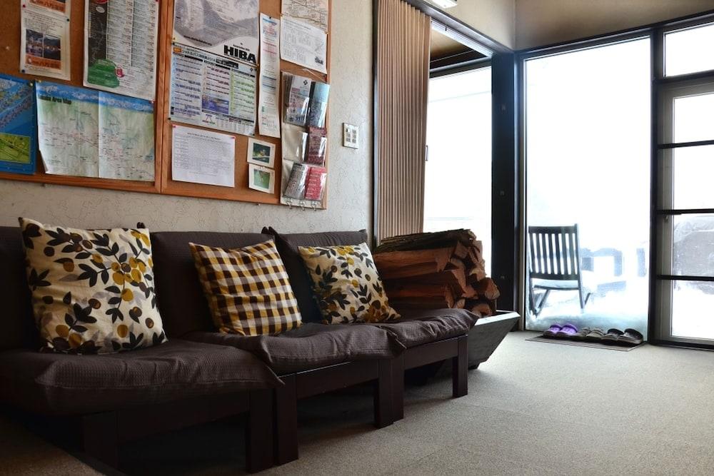 Hakuba Powder Lodge