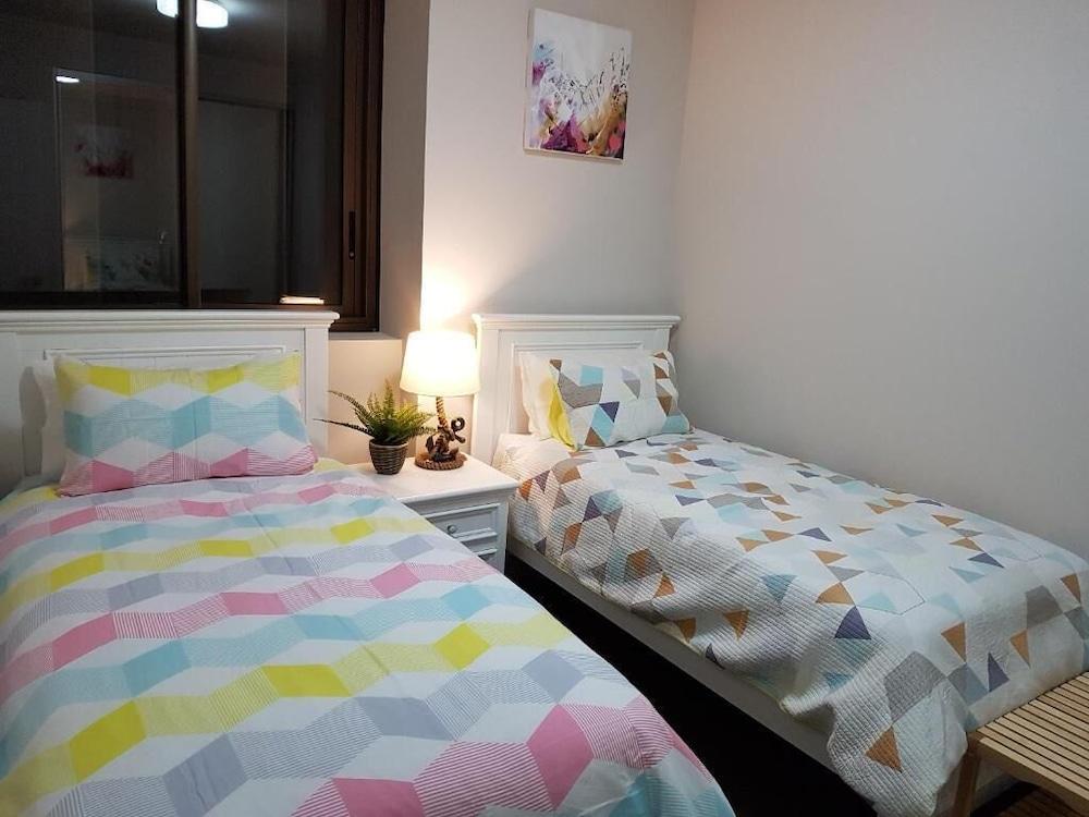 Sydney Olympic Park Apartment