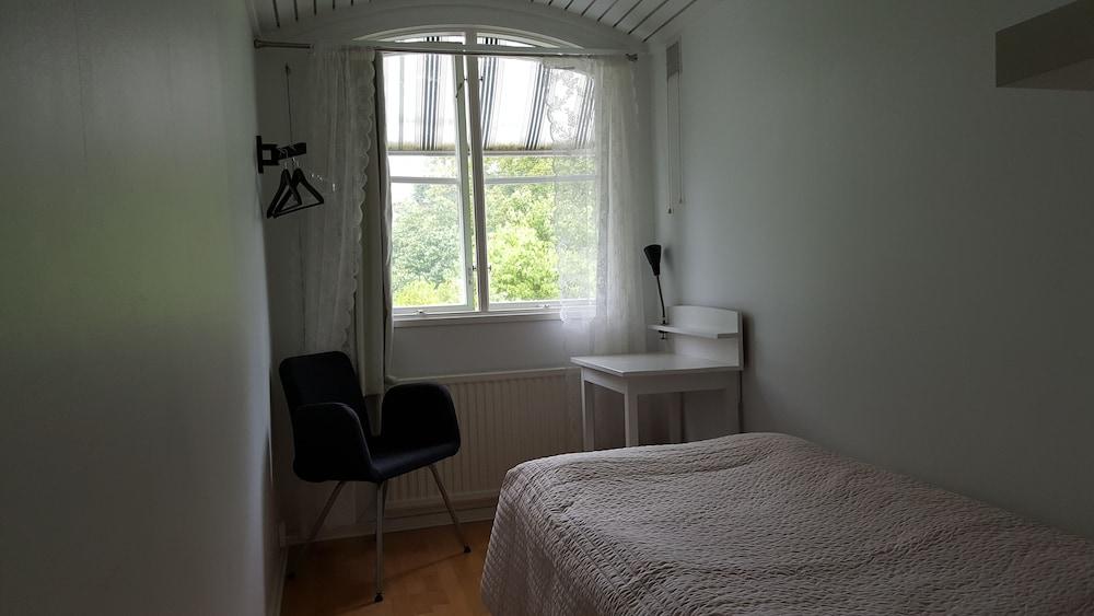 Fjällbacka Pensionat & Vandrarhem