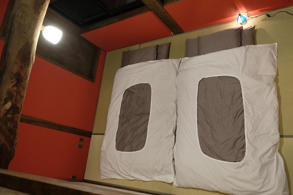 Teramachiya Fushinan