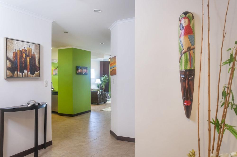 The Palms by Dream Makers