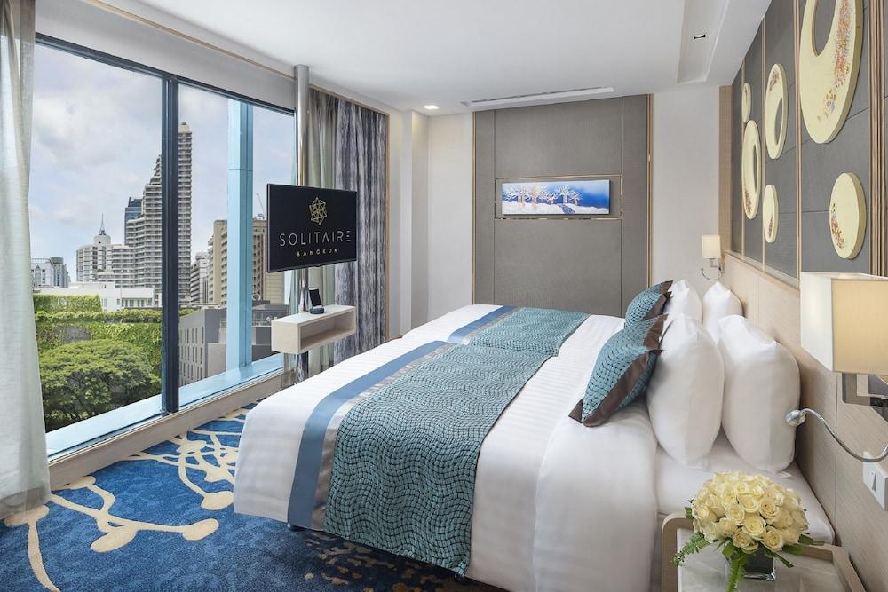 Solitaire Bangkok Sukhumvit 11