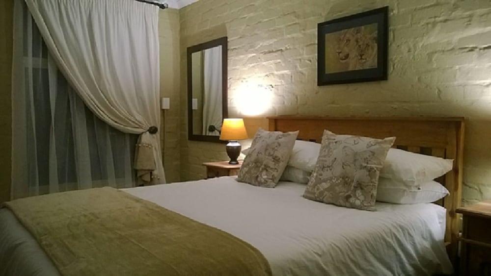 Green Hills Forest Lodge