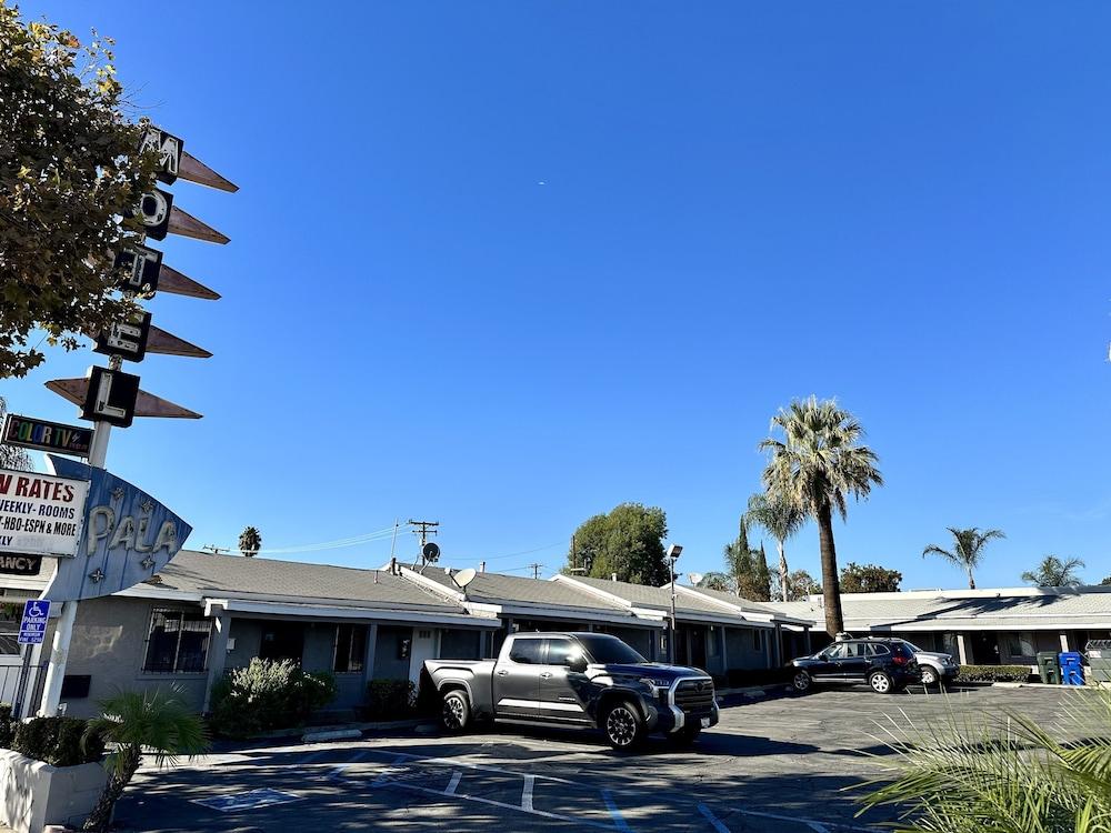Pala Motel