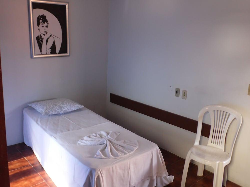 Center Plaza Prime Hotel