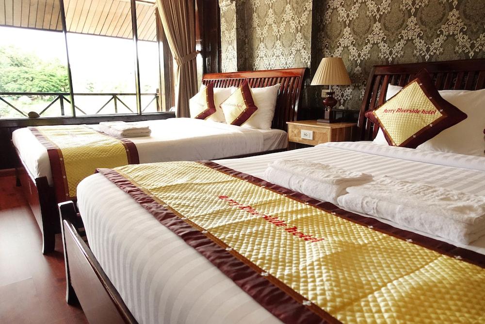 Merry Riverside Hotel