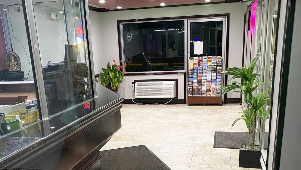 Express Inn Newport News