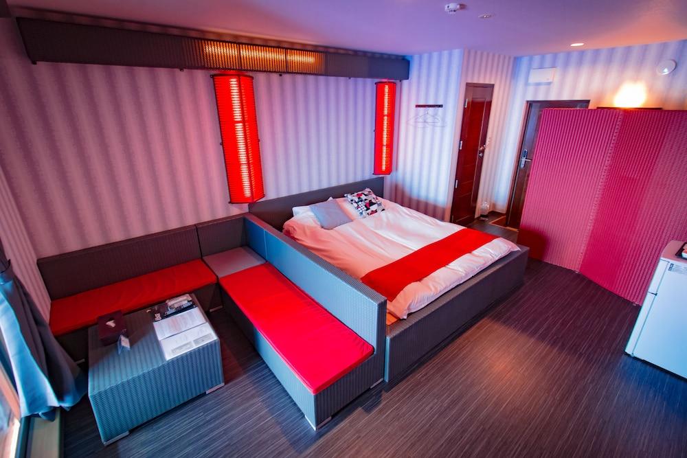 XYZ Private spa and Seaside Resort