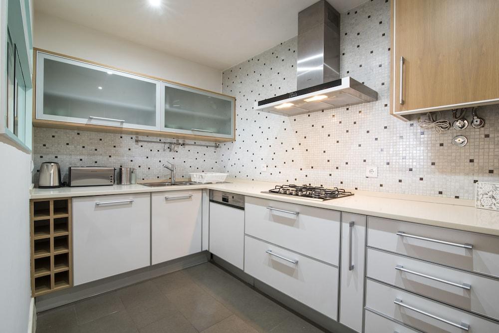 Alfama Concept by Homing