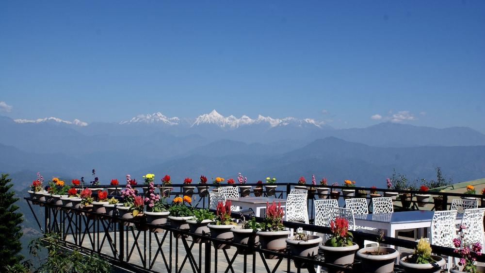 Parwati Resort - A Luxury Himalaya View Resort In Patal Bhuvaneshwar