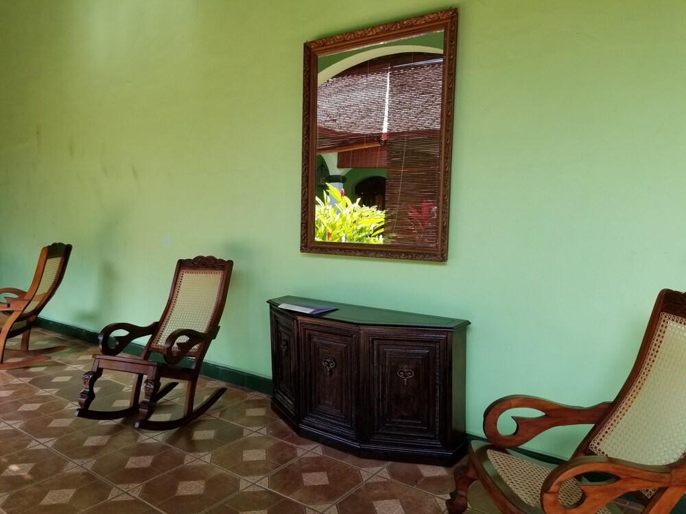 Casa Genesis Colonial Mansion in Granada