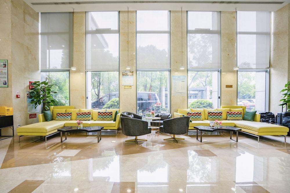 Ramada Encore Hangzhou Aoti