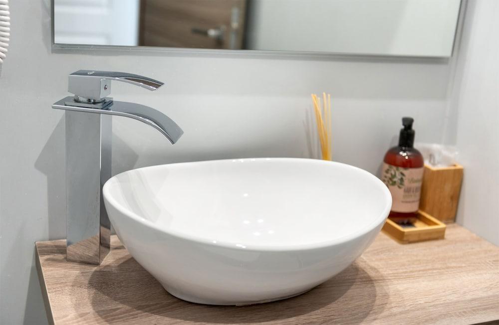 Clementi 18 Suites Rome