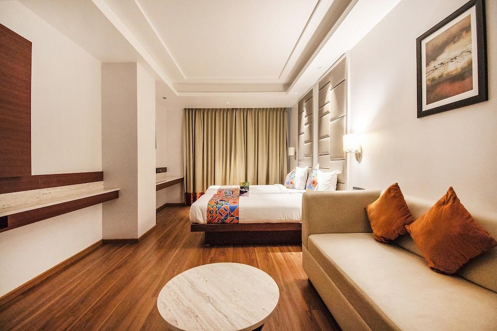 FabHotel High Rise Suites